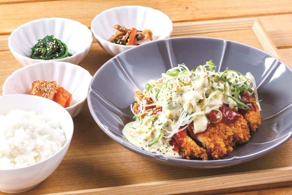 チキンカツ定食